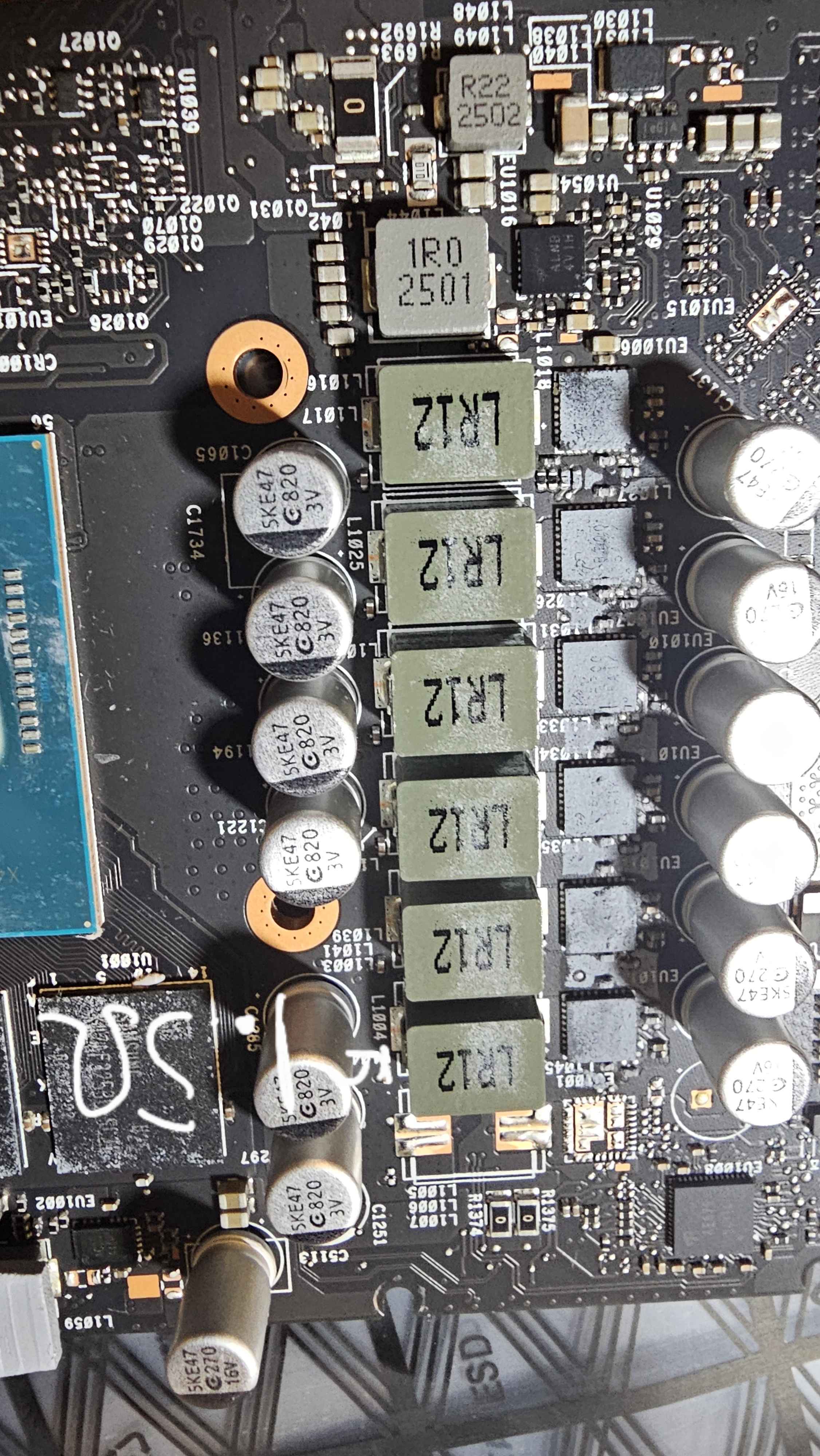 B580 image 1