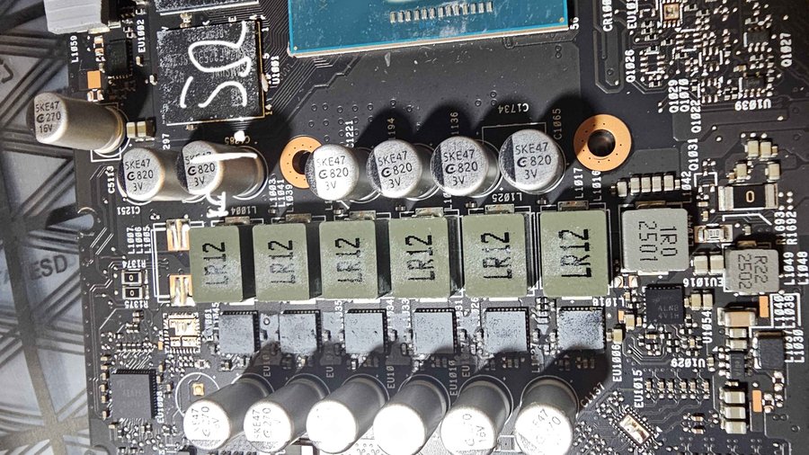 Close-up of Arc B580 board components